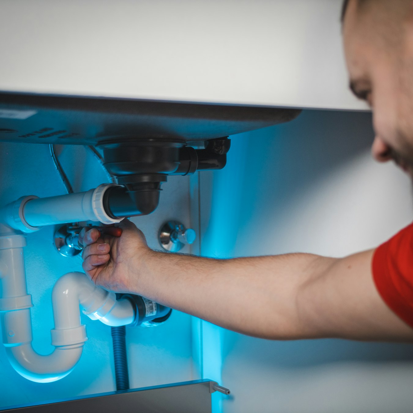 Markham Plumbing Pros licensed plumber on a service call in Markham, Ontario